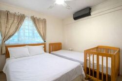 Blk 247 Jurong East Street 24 (Jurong East), HDB 3 Rooms #530310181